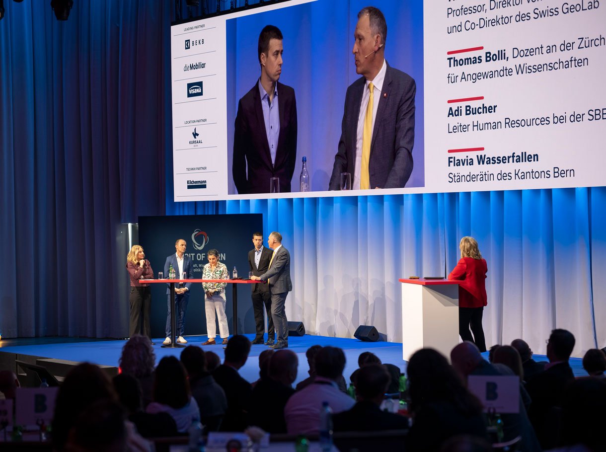 Bühne in der Arena, Spirit of Bern 2026, Kursaal Bern, Kilchenmann AG Bühne in der Arena, Spirit of Bern 2026, Kursaal Bern, Kilchenmann AG