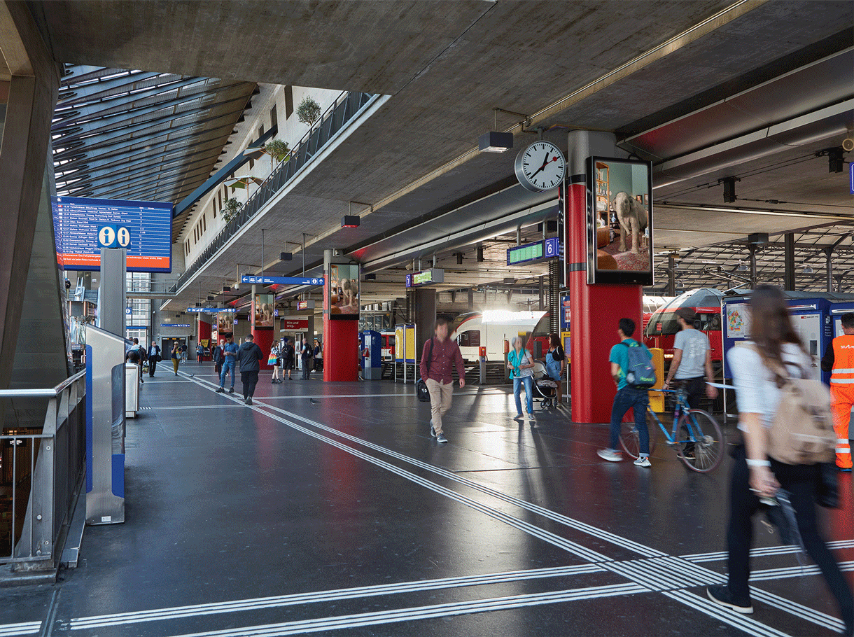 Digitale Displays Bahnhof Luzern