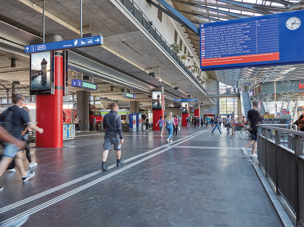 Digitale Display Bahnhof Luzern